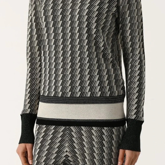 By Malene  Birger knitted cardigan/sweater - Picture 2 of 8